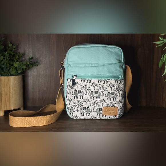 The Kemy's Crossbody Bag Purse Teal & Tan Elephant Design - Picture 1 of 8